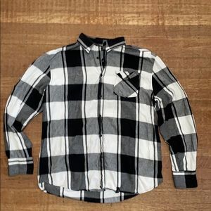 Straight Faded Plaid Flannel Black & White